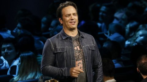 Phil Spencer tried to plan the acquisition of Nintendo and also wanted to buy Valve and Warner Bros