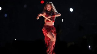 Jogadores inventam uma nova dança em CS2 nomeada em homenagem a Shakira