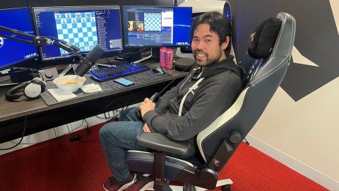 7 de 14 rodadas do Torneio de Candidatos da FIDE jogadas Hikaru Nakamura está em quinto