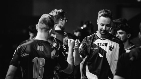 Team Liquid está pensando em colocar cadiaN no banco
