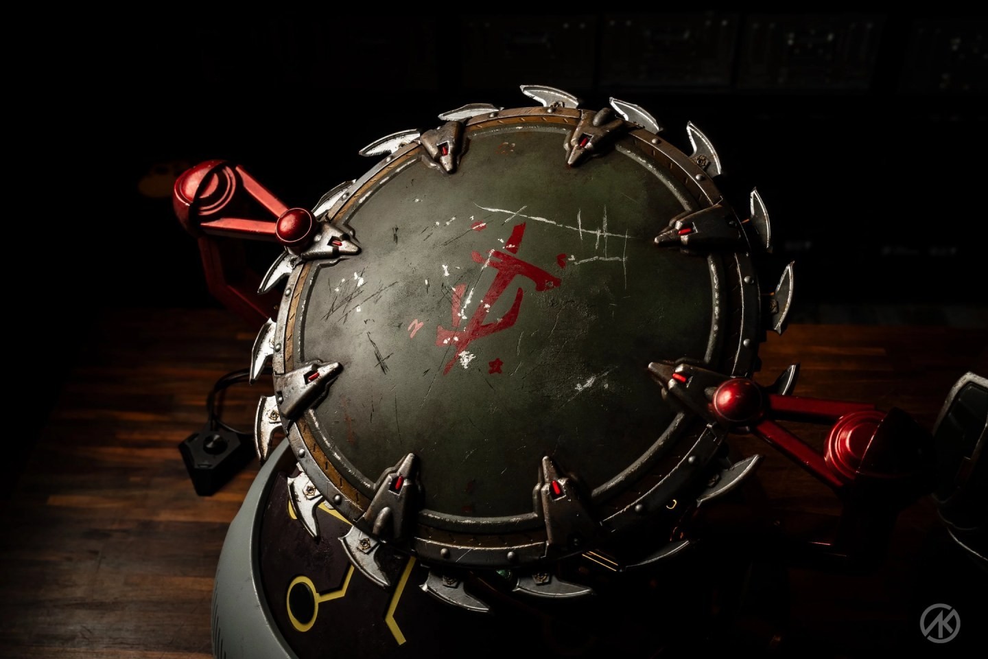 Fan Builds DOOM The Dark Ages Chainsaw Shield Into a Hellishly Cool RTX 5090 Gaming PC