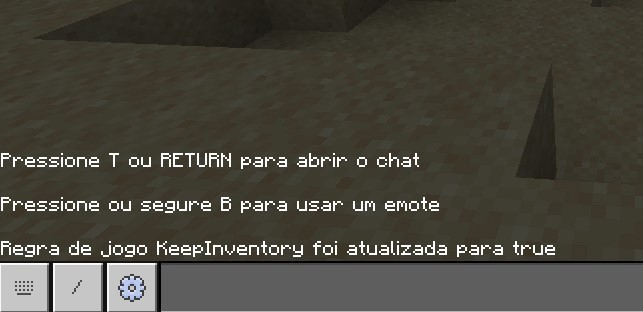 Ativando keep inventory no Minecraft Bedrock Edition