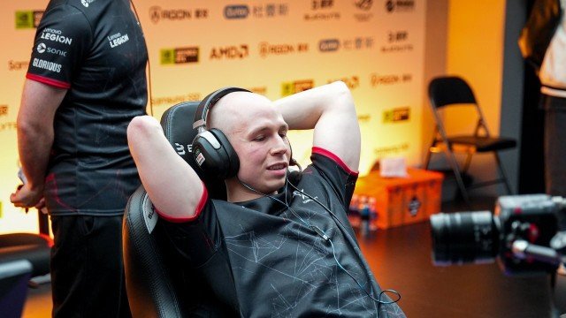 EliGE provavelmente se juntará à FaZe Clan