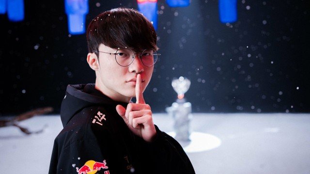 Faker missed Worlds 23 Champions skin showcase due to COVID19